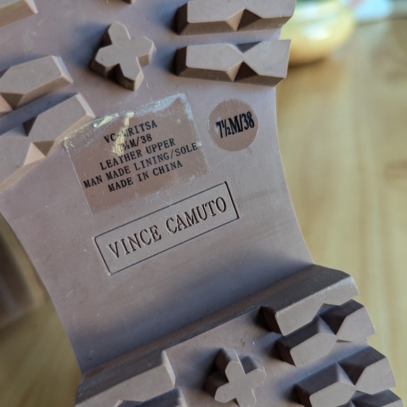 Vince Camuto Black Leather Mritsa Perforated Slip-on Derby Oxford Sneaker - Picture 11 of 11